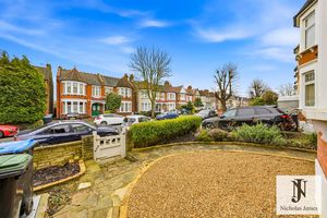 Photo 28- click for photo gallery